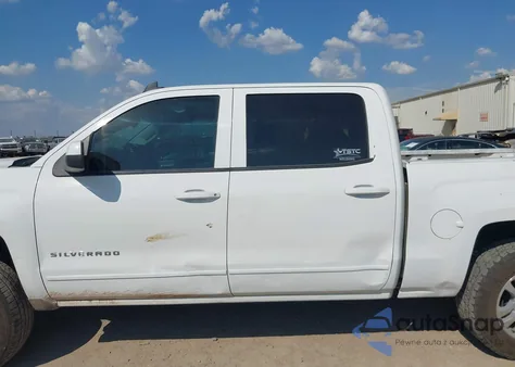 2015 Chevrolet Silverado 1500 1Lt z USA, uszkodzony, nr VIN 3GCPCREC2FG517169